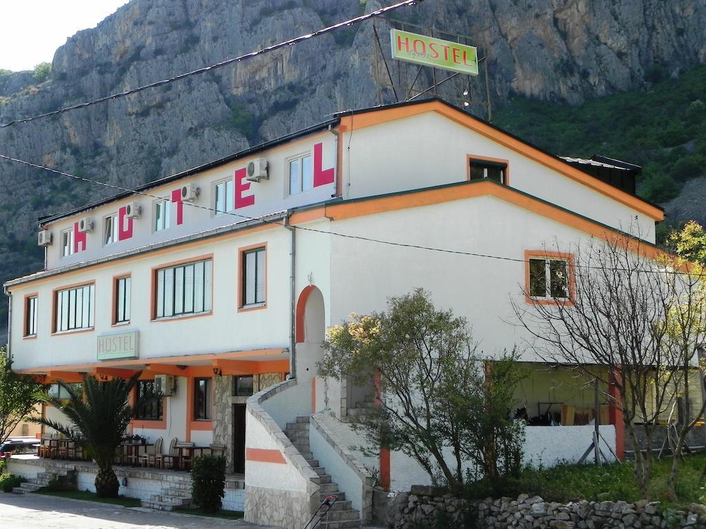 Hostel Izvor Podgorica Ngoại thất bức ảnh